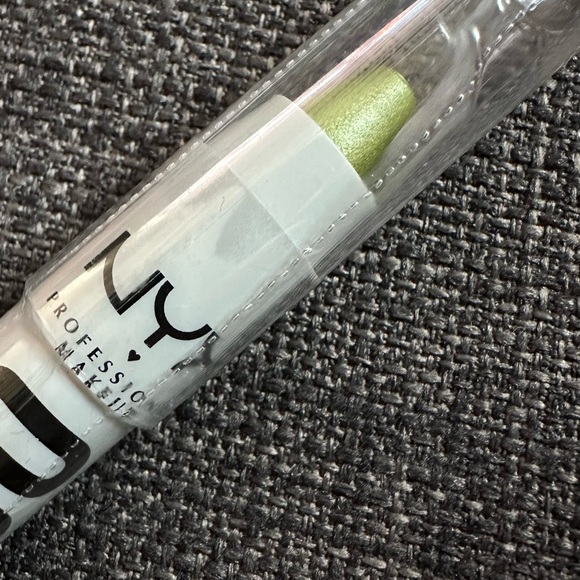 JUMBO EYE PENCIL Sharpenable Multi-use Eye Crayon.(MATCHA) - Picture 5 of 7